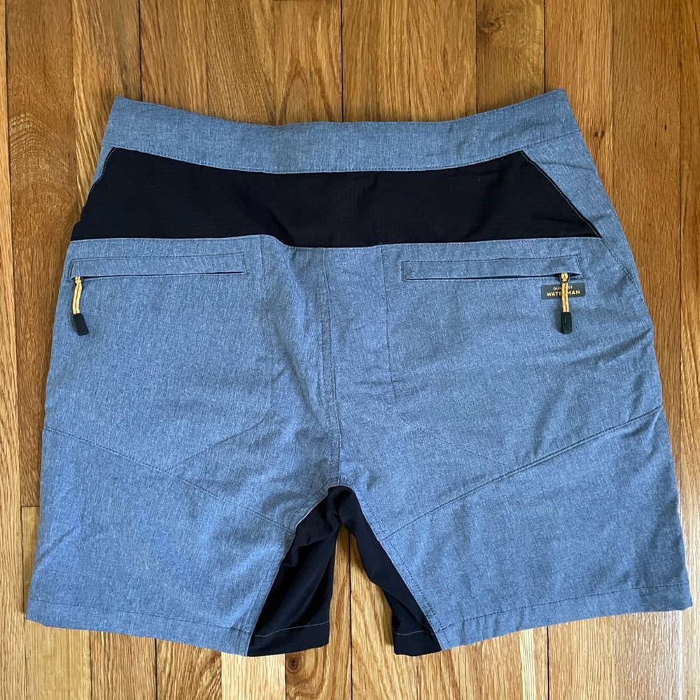 Quicksilver Waterman river board shorts sz. 31